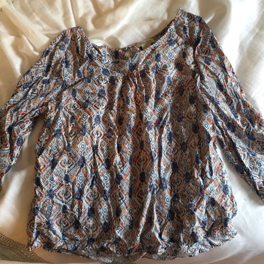 Long sleeve orange and blue top